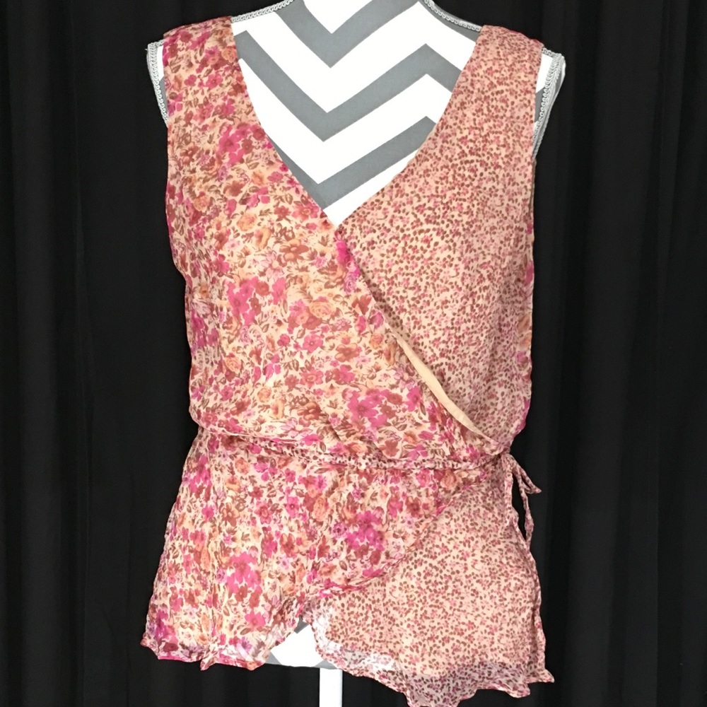 Evec Silk floral top